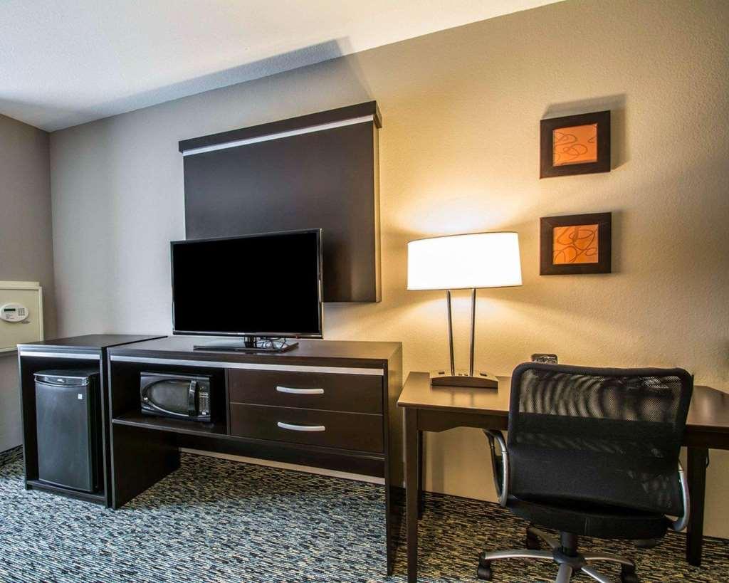 Comfort Suites Fort Lauderdale Airport South & Cruise Port Dania Beach Habitación foto
