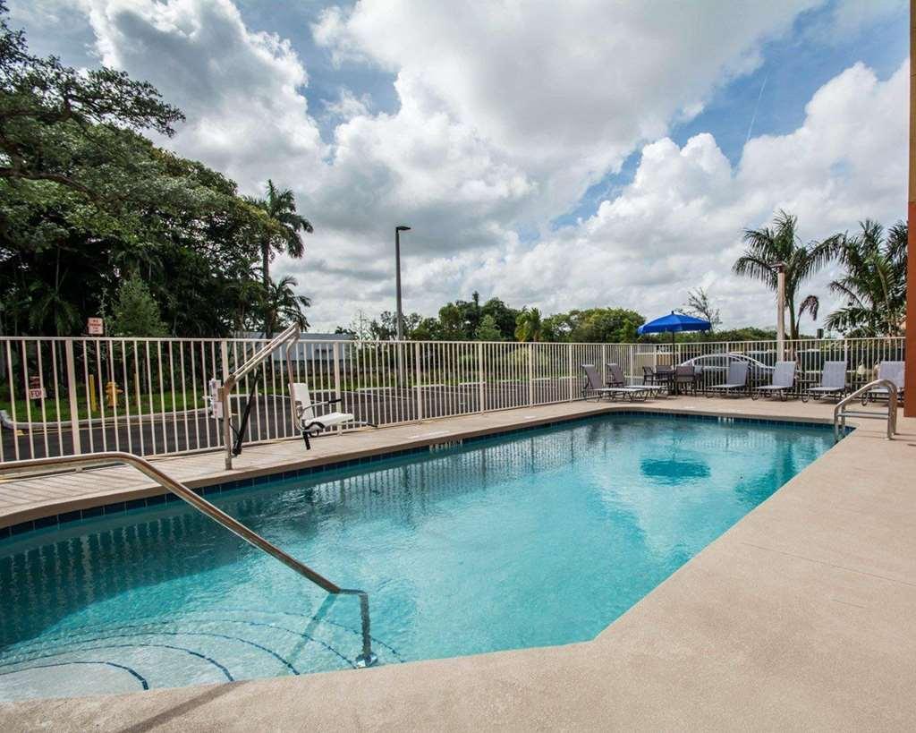 Comfort Suites Fort Lauderdale Airport South & Cruise Port Dania Beach Facilidades foto