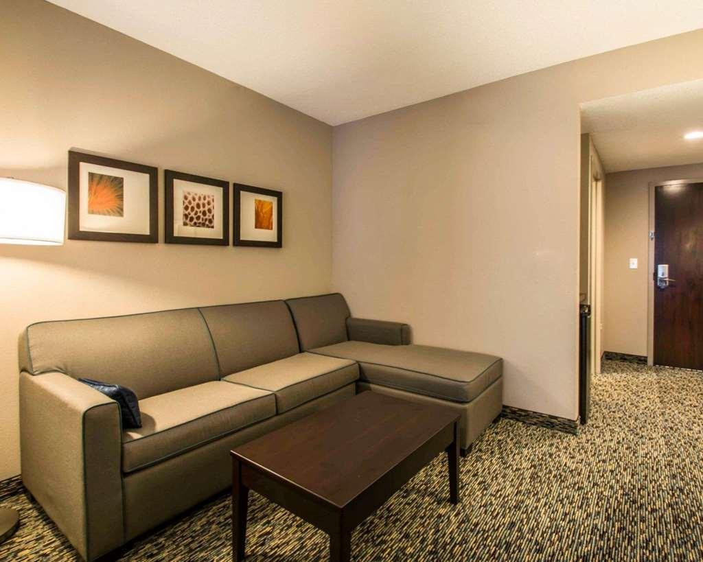 Comfort Suites Fort Lauderdale Airport South & Cruise Port Dania Beach Habitación foto