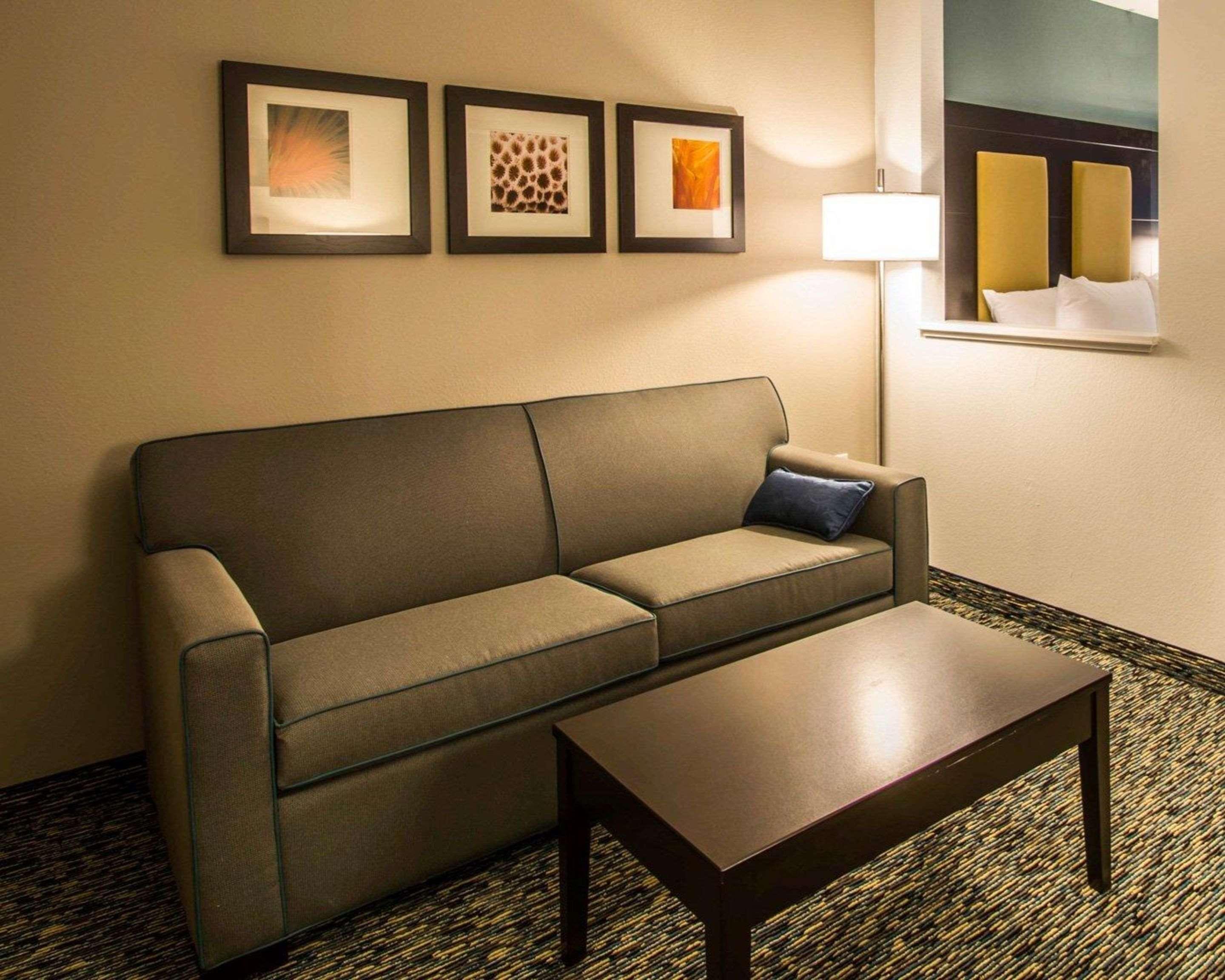 Comfort Suites Fort Lauderdale Airport South & Cruise Port Dania Beach Exterior foto